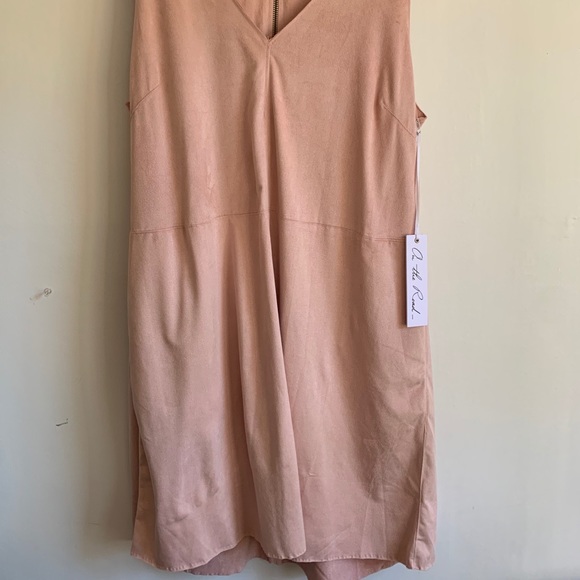 NWT “on the road..” dress - Picture 3 of 5